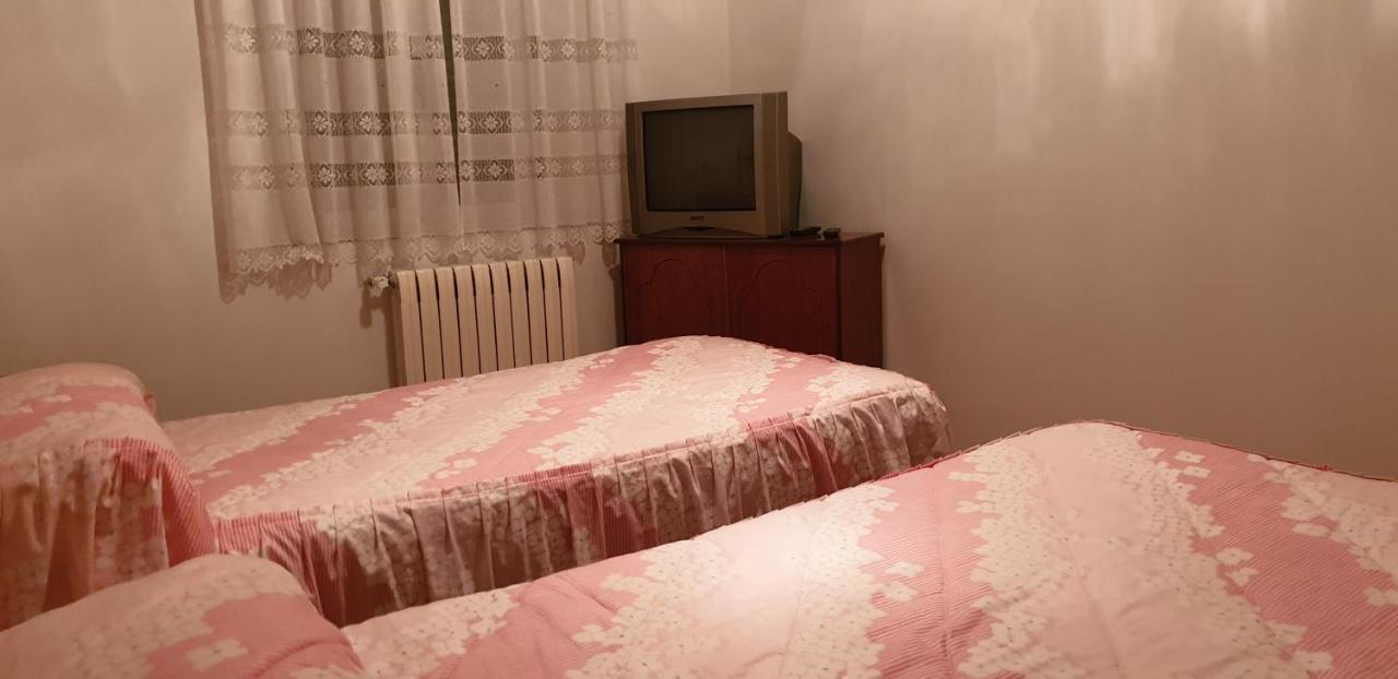 Apartamento Rural La Muralla De Pedraza Chavida Exterior foto